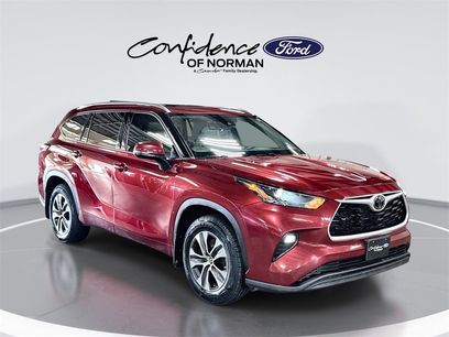 Used 2022 Toyota Highlander XLE