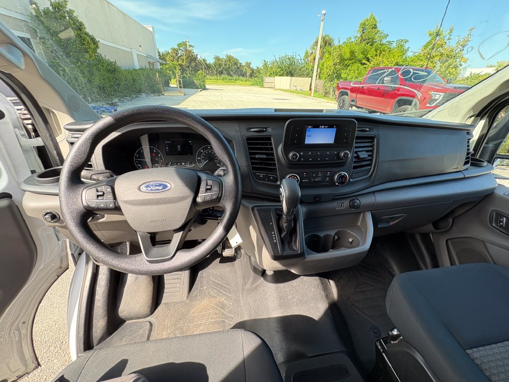 Certified 2025 Ford Transit 250 Low Roof w/ Exterior Upgrade Package RWD image 8