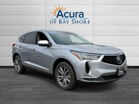 Used 2023 Acura RDX AWD w/ Technology Package image 2