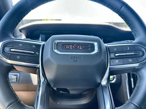 New 2026 GMC Acadia Elevation w/ Black Edition FWD image 33
