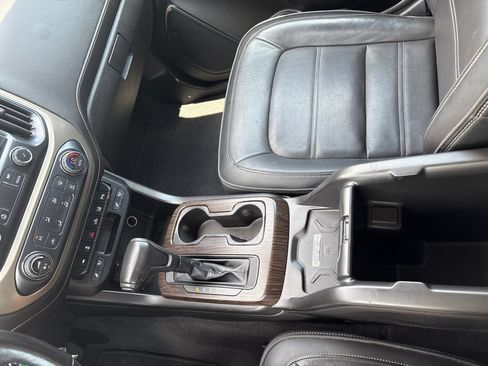 Used 2019 GMC Canyon Denali RWD image 32