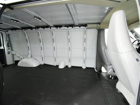 New 2025 Chevrolet Express 3500 Extended w/ Driver Convenience Package image 23