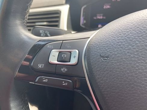 Used 2019 Volkswagen Atlas SEL AWD/4WD image 22