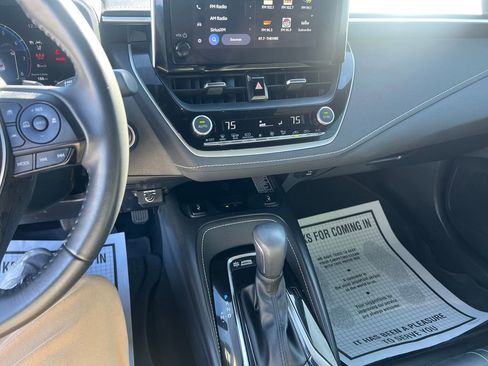 Used 2024 Toyota Corolla XSE image 17