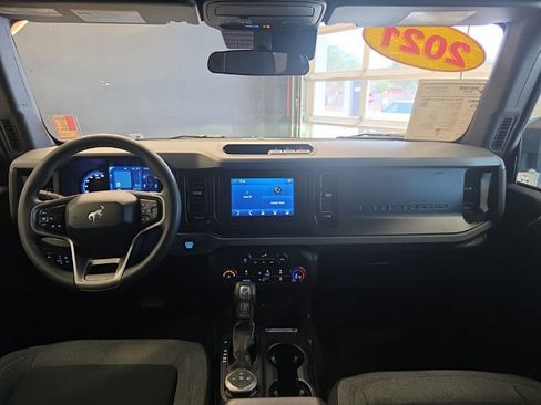 Used 2021 Ford Bronco 4-Door AWD/4WD image 23