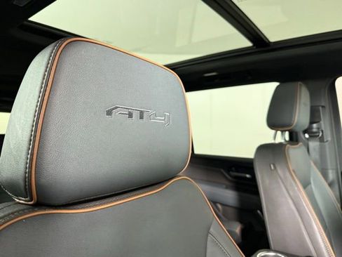 Used 2025 GMC Yukon XL AT4 w/ AT4 Premium Package image 36