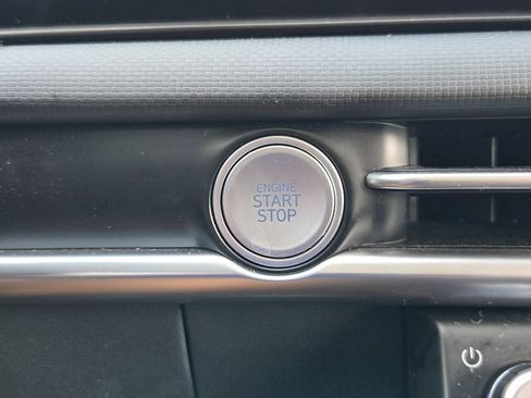 Certified 2026 Hyundai Tucson SE FWD image 21