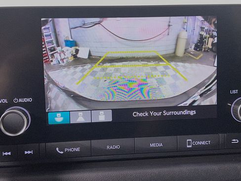 Used 2023 Honda HR-V LX image 27