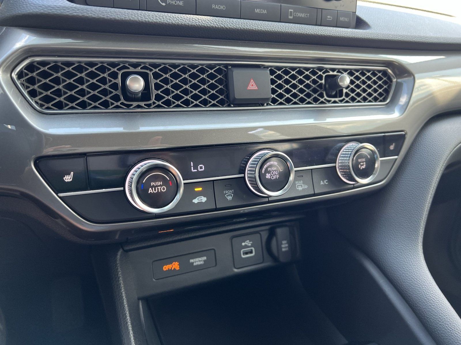 Certified 2024 Acura Integra FWD image 18