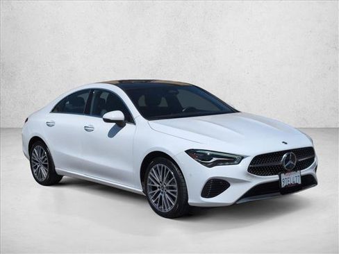 Certified 2025 Mercedes-Benz CLA 250 image 3