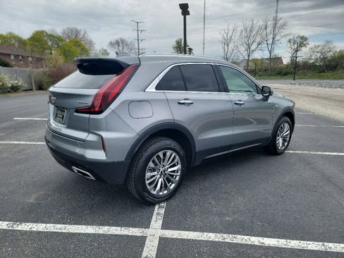 Used 2024 Cadillac XT4 Premium Luxury AWD/4WD image 6