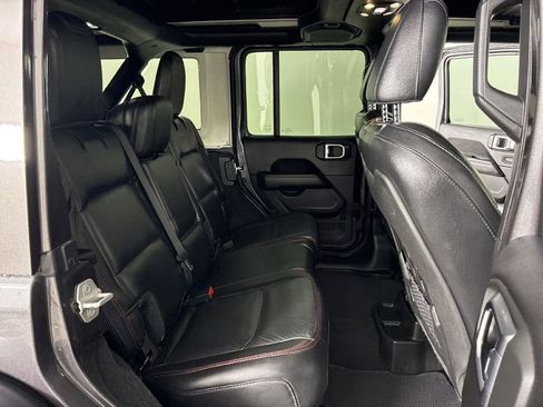 Used 2019 Jeep Wrangler Unlimited Rubicon image 19