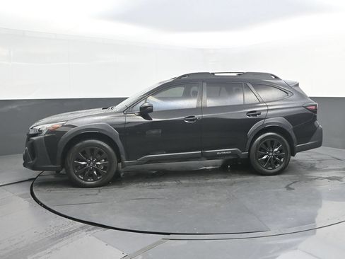 Used 2024 Subaru Outback Onyx Edition XT AWD/4WD image 2