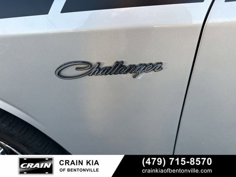 Used 2010 Dodge Challenger R/T image 14