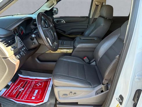 Used 2017 GMC Yukon Denali w/ Open Road Package image 12