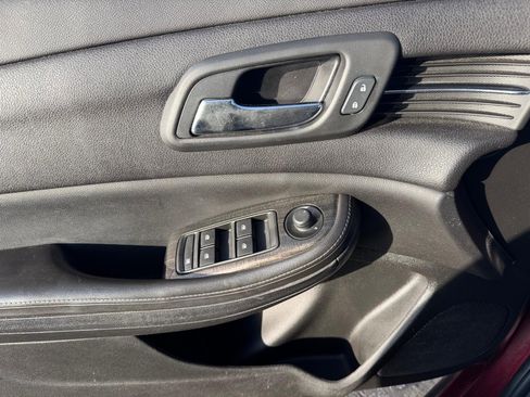 Used 2016 Chevrolet Malibu LT w/ Power Convenience Package image 13