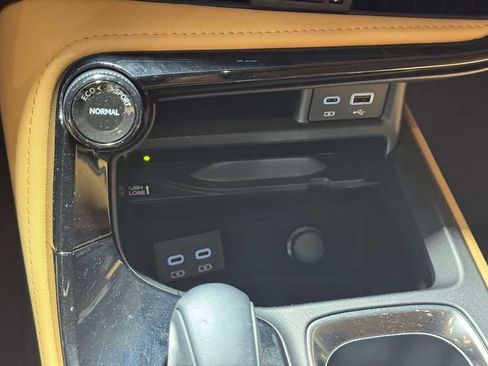 Certified 2025 Lexus NX 350 AWD w/ Accessory Package (2T) image 36