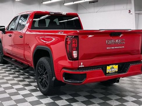 Used 2023 GMC Sierra 1500 Pro w/ Graphite Edition AWD/4WD image 2