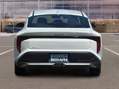 Certified 2025 Kia K4 FWD image 5