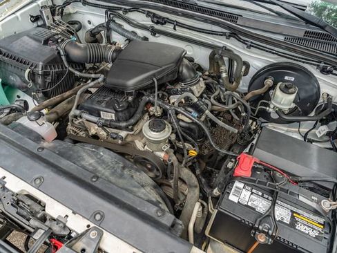 Used 2013 Toyota Tacoma 2WD Regular Cab image 15