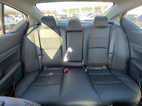 New 2025 Nissan Altima 2.5 SR image 17