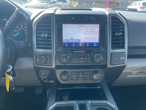 Used 2020 Ford F150 XLT w/ Equipment Group 302A Luxury AWD/4WD image 27