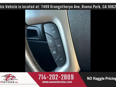 Used 2013 Cadillac Escalade Premium AWD/4WD image 38
