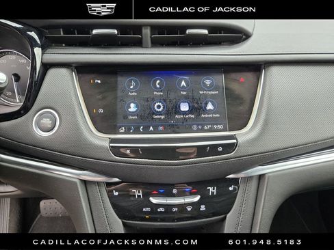 Used 2025 Cadillac XT5 Premium Luxury image 3
