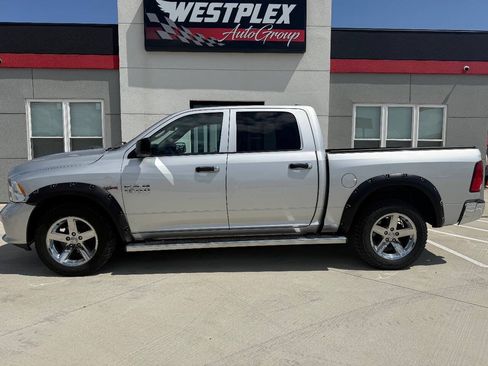 Used 2013 RAM 1500 Express AWD/4WD image 3