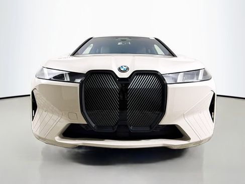 Used 2026 BMW iX xDrive45 image 2