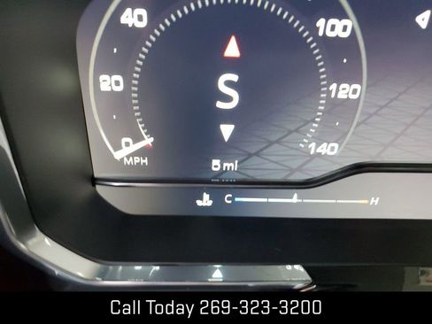 New 2025 GMC Sierra 2500 SLE w/ SLE Convenience Package image 13