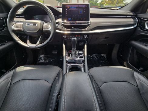 Used 2022 Jeep Compass High Altitude AWD/4WD image 12