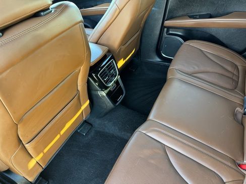 Used 2022 Lincoln Nautilus Reserve w/ Luxury Package image 16