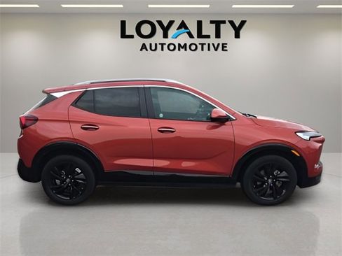 Used 2024 Buick Encore GX Sport Touring w/ Comfort Package image 6