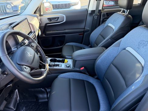 New 2026 Ford Bronco Sport Outer Banks w/ Sasquatch Outer Banks Package AWD/4WD image 12
