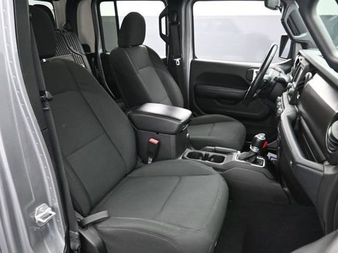 Used 2020 Jeep Gladiator Sport w/ Quick Order Package 24S image 26