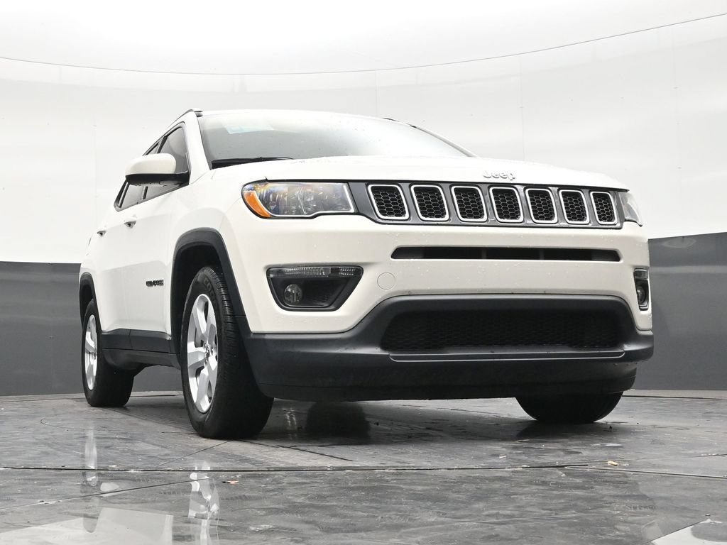 Used 2020 Jeep Compass Latitude w/ Popular Equipment Group FWD image 26