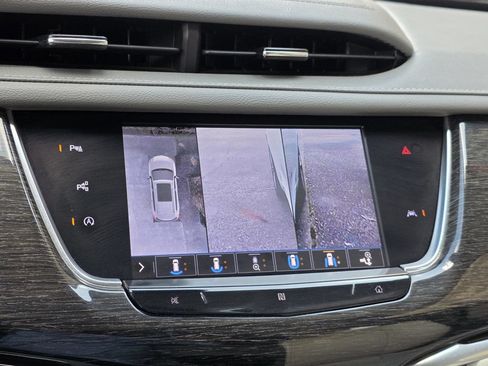Used 2020 Cadillac XT6 Premium Luxury FWD image 25