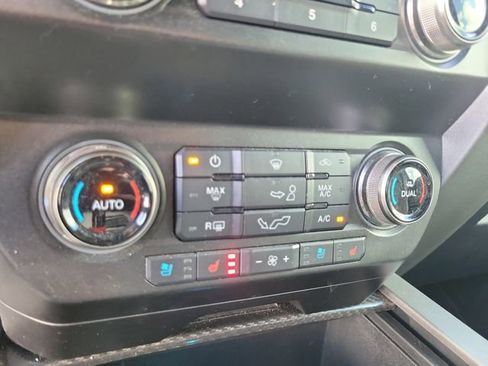 Used 2020 Ford F150 Raptor w/ Equipment Group 802A Luxury image 28