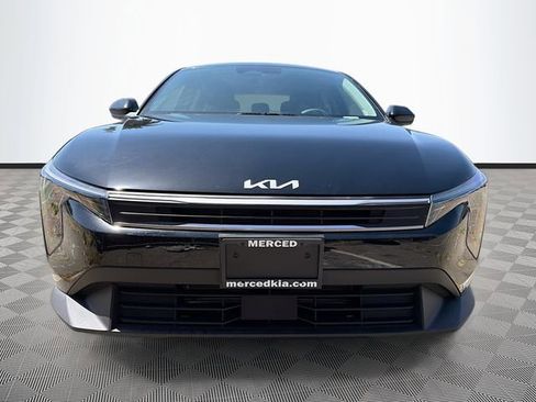 New 2026 Kia K4 LXS FWD image 2