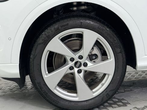 New 2025 Audi Q5 Premium Plus image 10