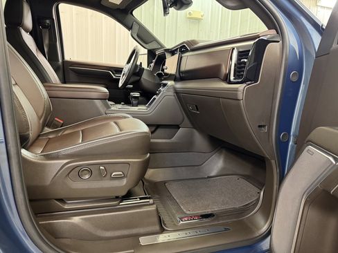 Used 2025 GMC Sierra 1500 Denali w/ Denali Reserve Package image 25