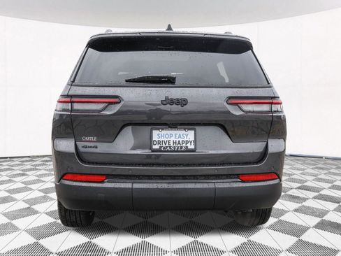 New 2025 Jeep Grand Cherokee L Limited image 16