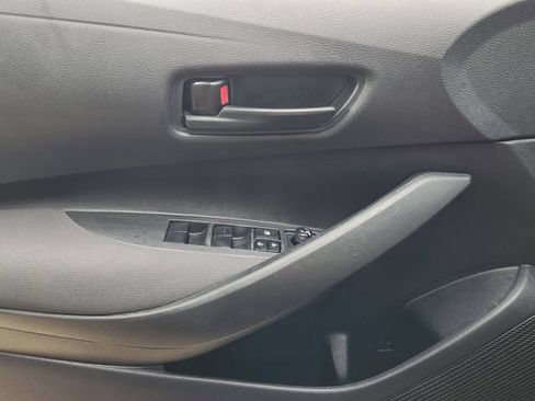 Used 2024 Toyota Corolla LE FWD image 17