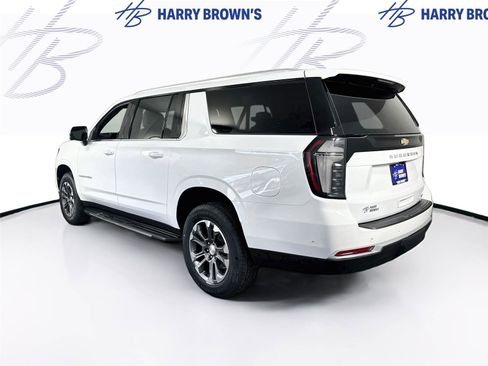 New 2026 Chevrolet Suburban LT w/ Comfort Package AWD/4WD image 31