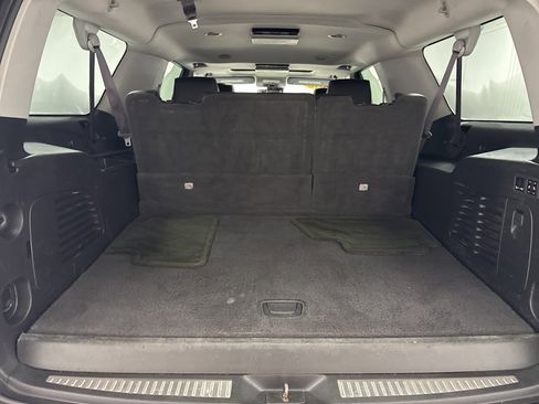 Used 2016 GMC Yukon XL Denali image 27