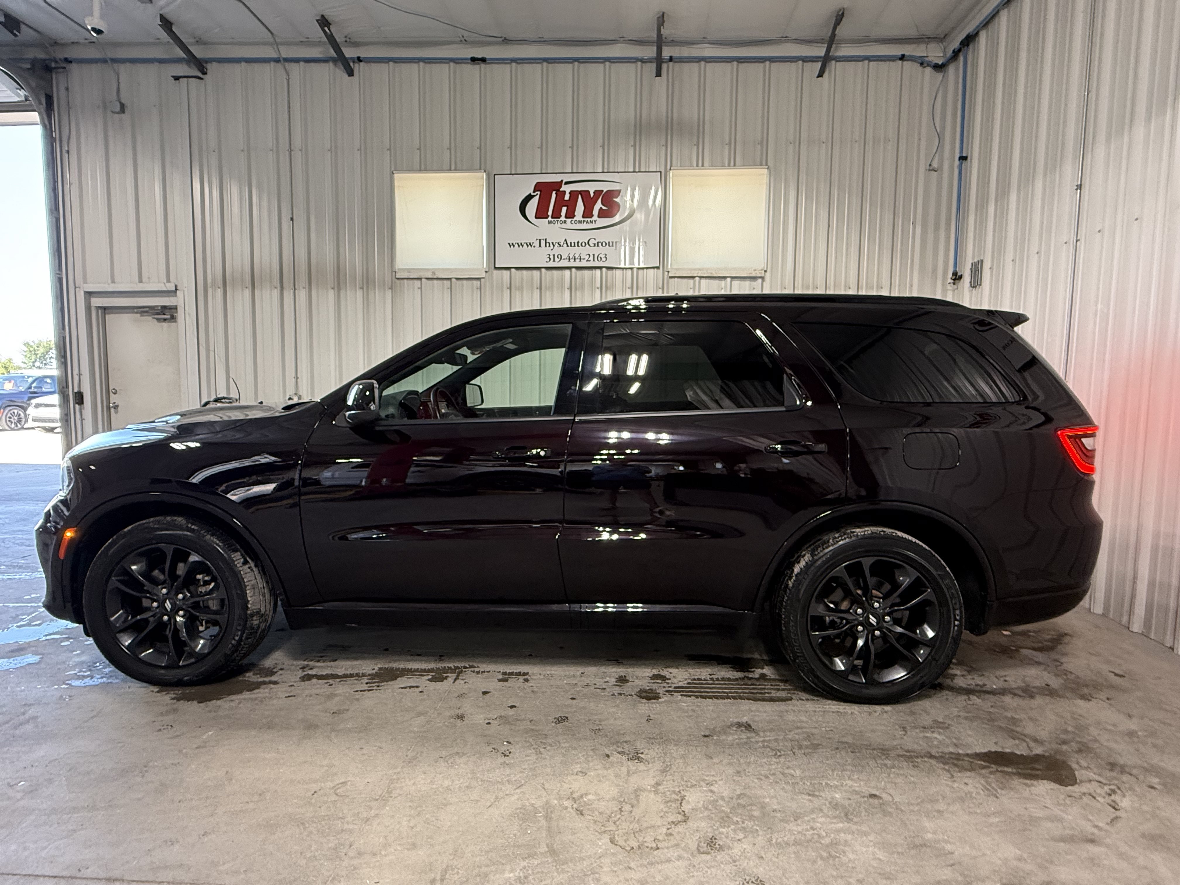 Used 2025 Dodge Durango R/T w/ Blacktop Package AWD/4WD image 15