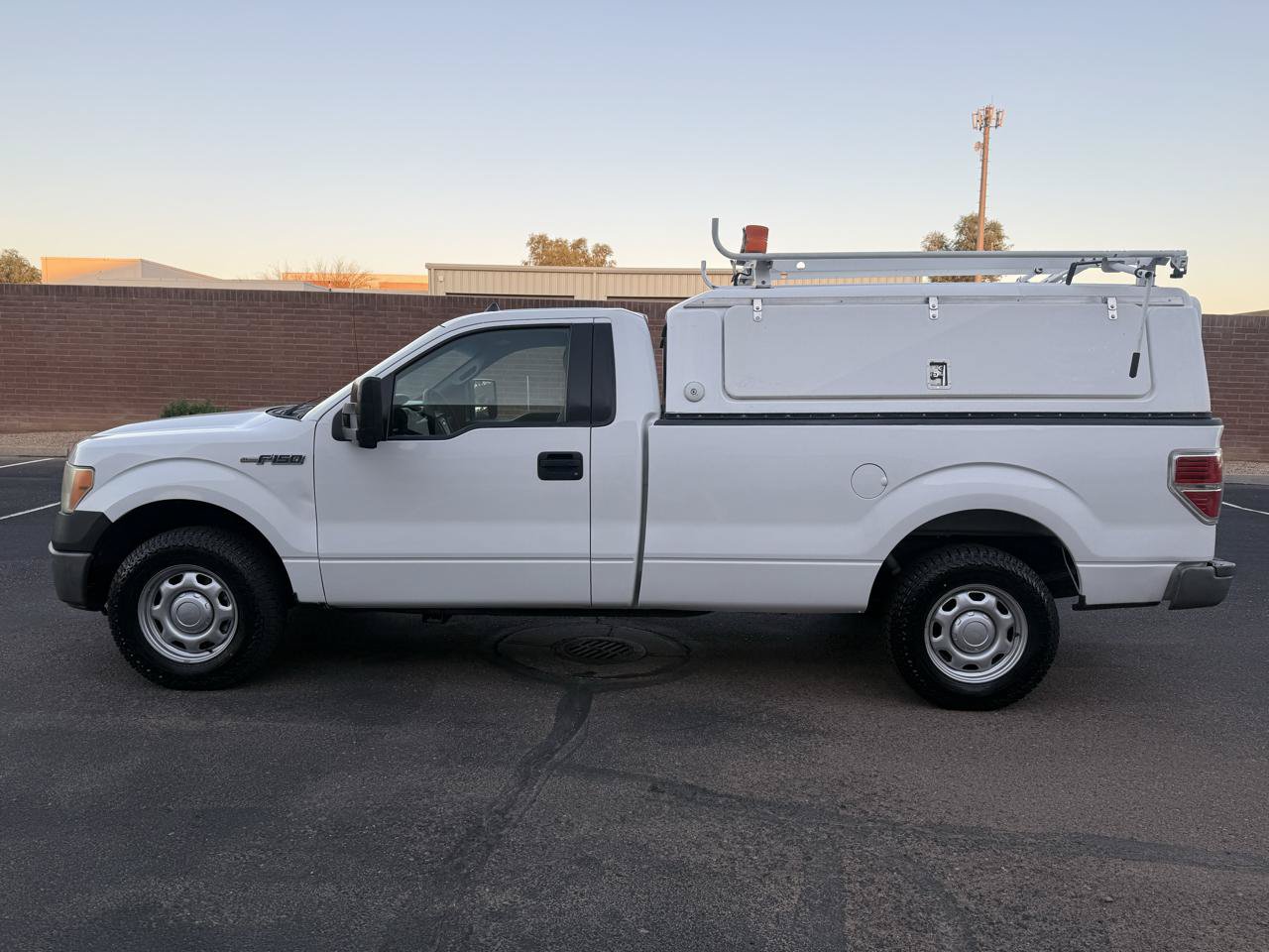 Used 2011 Ford F150 XL w/ Trailer Tow Pkg RWD image 6
