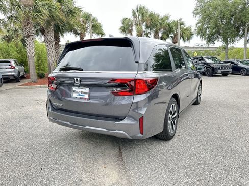 New 2026 Honda Odyssey EX-L image 6