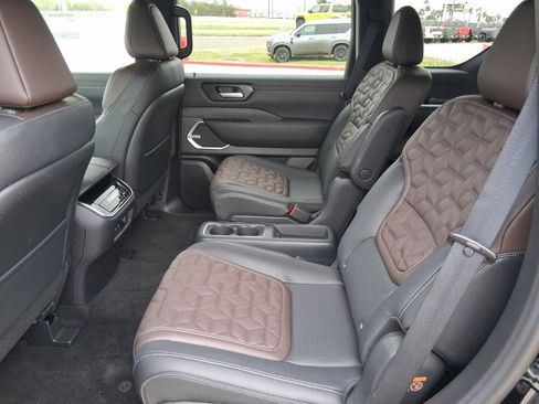 New 2026 Nissan Armada Platinum image 30